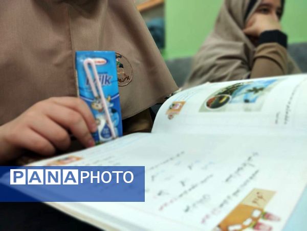 شیر سالم، لبخند شیرین؛ آغاز توزیع شیر در مدارس منطقه ۱۵