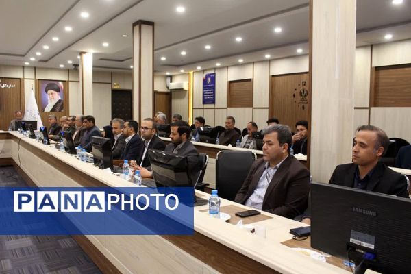 کارگروه آموزش و پرورش با حضور نماینده مجلس