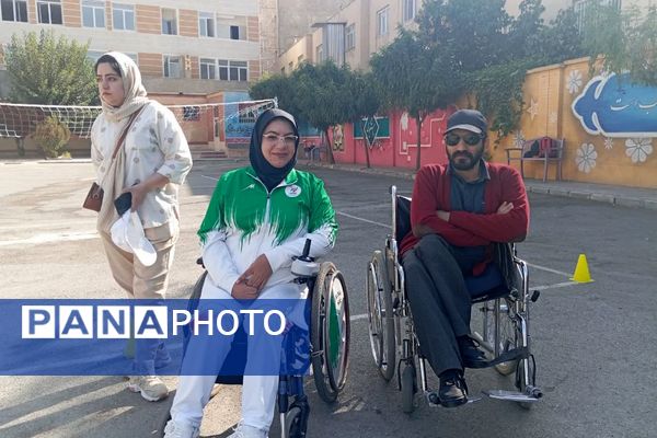 المپیاد درون مدرسه‌ای دبستان دخترانه آئین روشن 