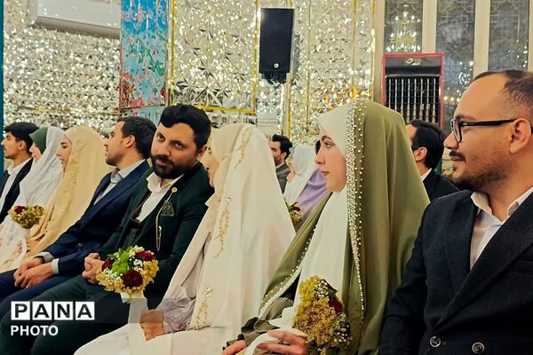 حضور 26 زوج جوان در اجتماعات شبانه و گلباران کردن مزار شهدا