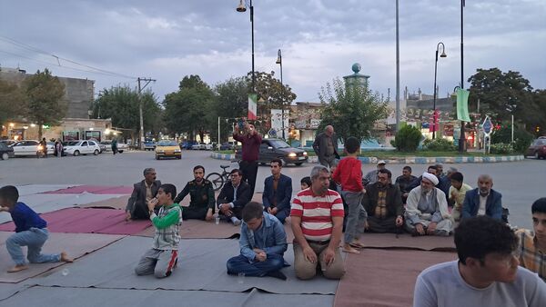 جشن ولادت پیامبر اکرم (ص) و امام جعفر صادق (ع) و گرامیداشت آغاز هفته دفاع مقدس در شهر آشخانه  