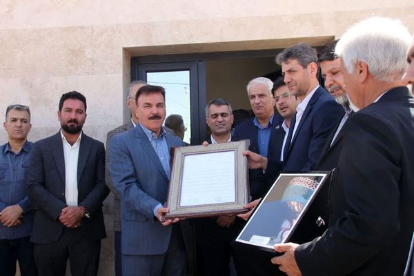 آیین بهره‌برداری از کندرو اصفهان به حبیب آباد 
