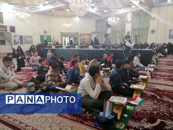 محفل نور در حمایت از دفاع مشروع نیروهای مقاومت سپاه پاسداران