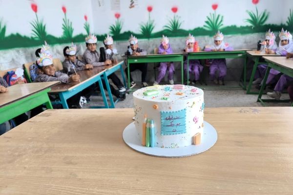 شور و شوق آغاز مدرسه؛ جشن به‌یادماندنی کلاس‌اولی‌ها در روستای مزرعه