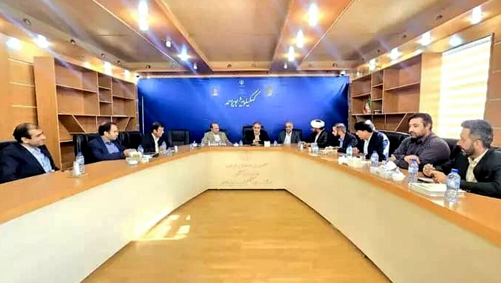 کلنگ‌زنی پروژه کارخانه خودروی هیبریدی در شهرستان مارگون