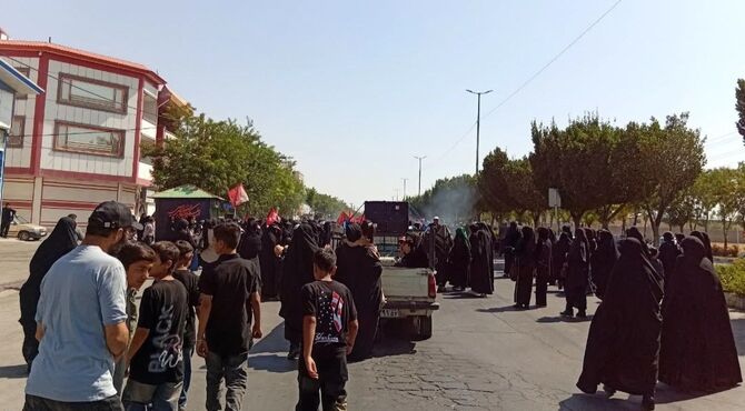 خروش اربعینی مردم فراهان در آیین پیاده‌روی جاماندگان