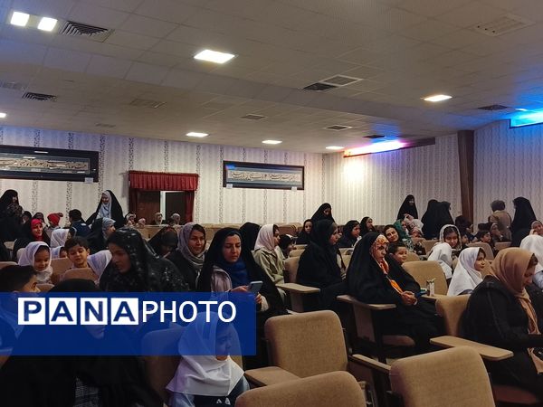 مراسم باشکوه دهه فجر و نیمه شعبان  در سالن مهر تابان نیشابور 