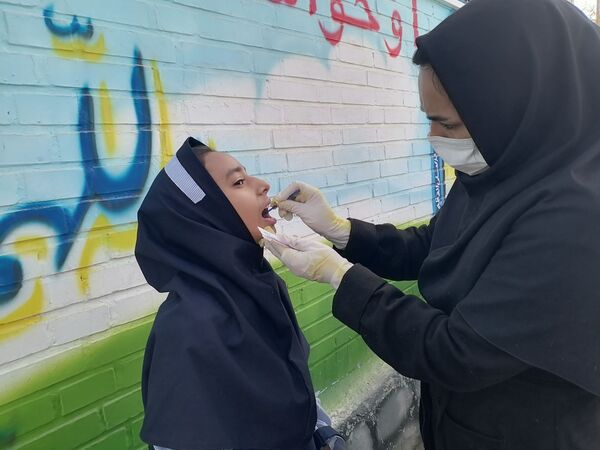 وارنیش فلوراید برای دانش آموزان دبستان ناهید نخودی 