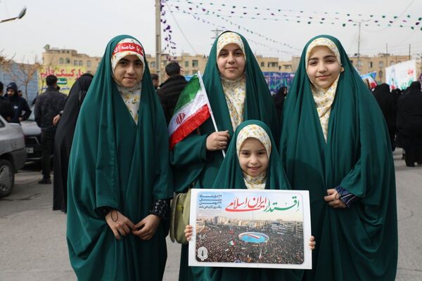 تجدید میثاق ملت با آرمان‌های انقلاب در ۲۲ بهمن