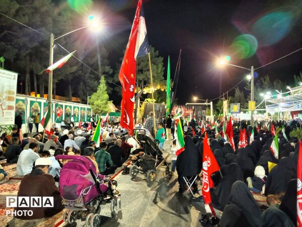 عزاداری دهه آخر ماه صفر در خیابان 