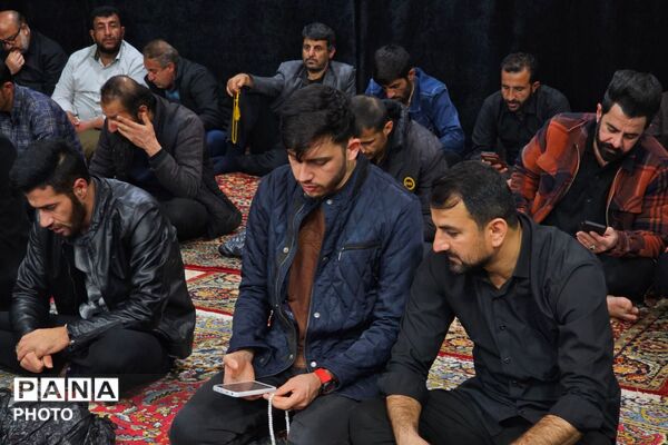 مراسم شب سوم قدر در مسجد امام رضا(ع) شهرستان لردگان