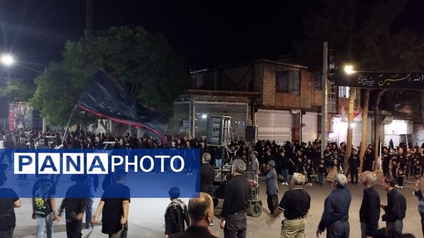 برپایی دسته‌های عزاداری در شب تاسوعای حسینی