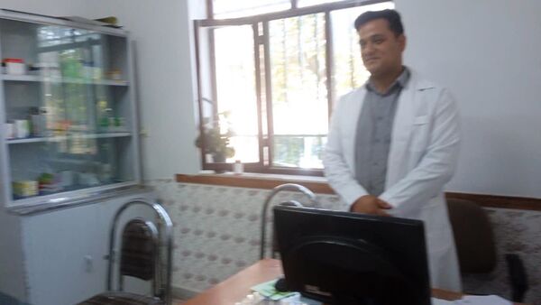 تبریک روز پرستار به کارکنان درمانگاه و خانه بهداشت روستای فدافن 