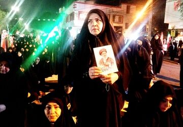 سوگ رهبر شهید همزمان با صدو بیست و پنجمین اجتماع مردم فردیس