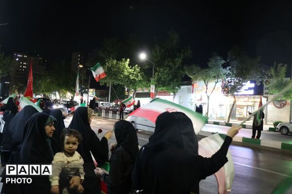  موکب نوجوانان مبارز در بلوار شهید قرنی مشهد