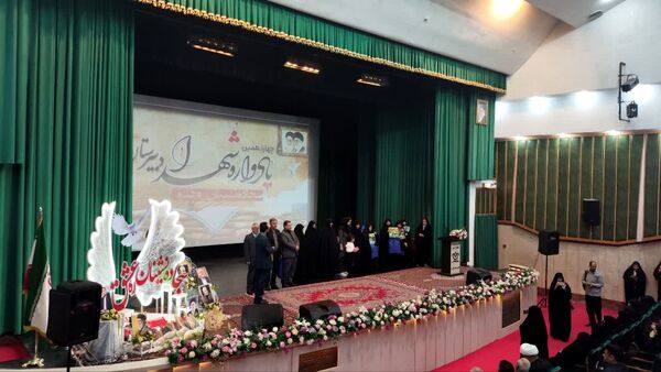 برگزاری یادواره شهدا با عنوان «سجاده نشینان ره عشق» در منطقه ۱۰