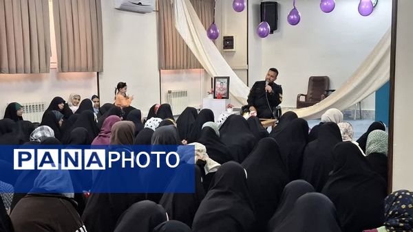 مراسم جشن هیات ریحانه الحرم سازمان دانش‌آموزی قم