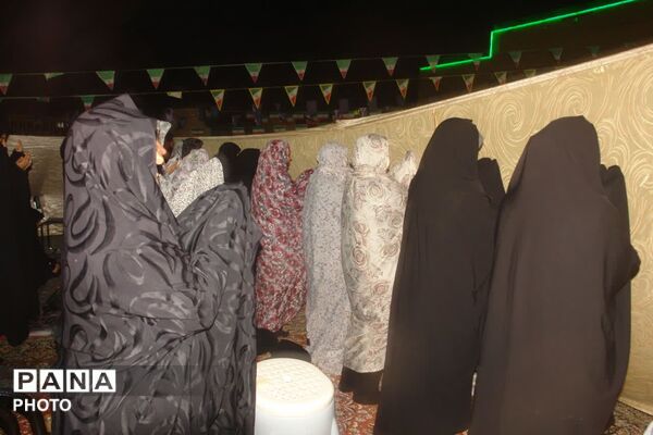 سوگِ غربتِ جوادالائمه (ع)؛ دل‌های شکسته در شبی آکنده از اشک به هم رسیدند
