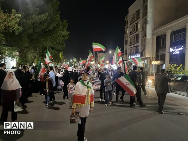 حضور پیشتازان در تجمعات مردمی جیرفت