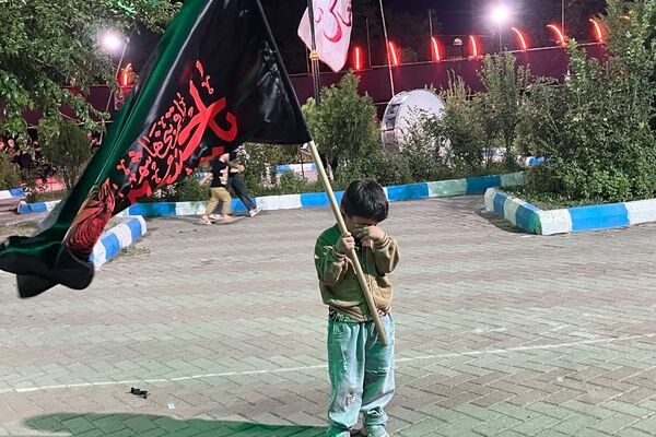 عزاداری عاشقان اباعبدالله الحسین علیه السلام