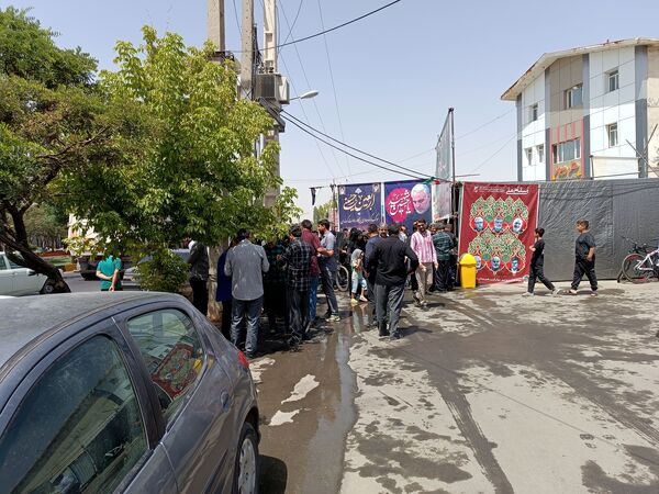 برگزاری پیاده‌روی جاماندگان اربعین حسینی در دهگلان با حضور پرشور مردم
