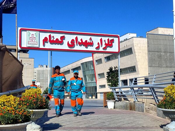 آیین اذن خدمت کاروان ۶۰۰ نفر پاکبان شهرداری مشهد