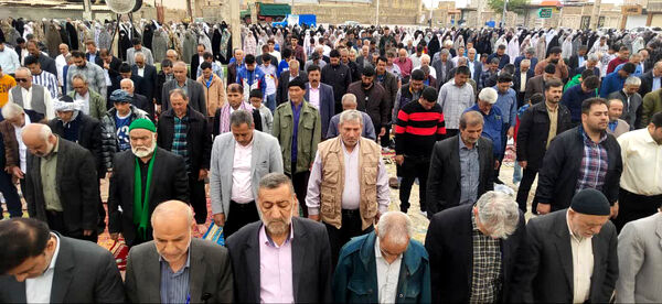 نماز عید سعید فطر در شهر جعفریه قم