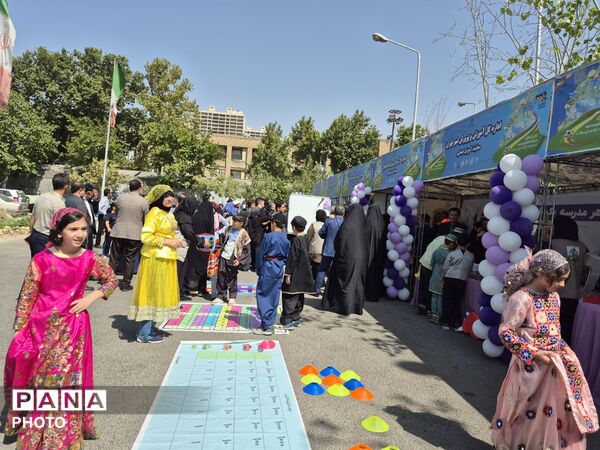 پنجره‌ای به دنیای استعدادها؛ افتتاح پایگاه‌های اوقات فراغت دانش‌آموزان شهر تهران