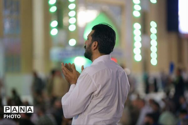 جشن «مباهله» در مسجد مقدس جمکران