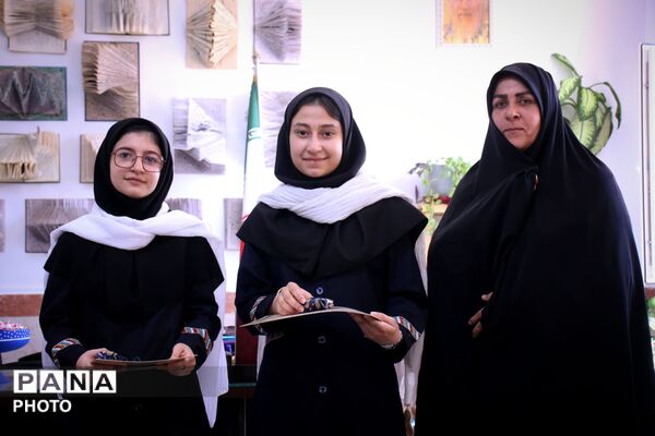 «یک روز با هنرستان مــــن» در هنرستان شهید سادلجی شهرستان کبودراهنگ 