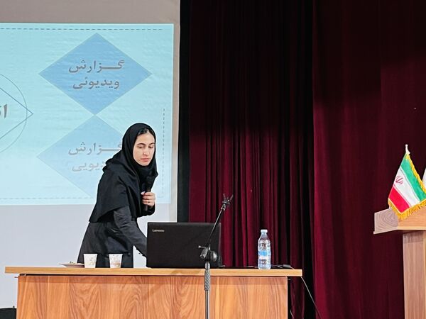 آغاز راه خبرنگاری برای دختران کرمانی
