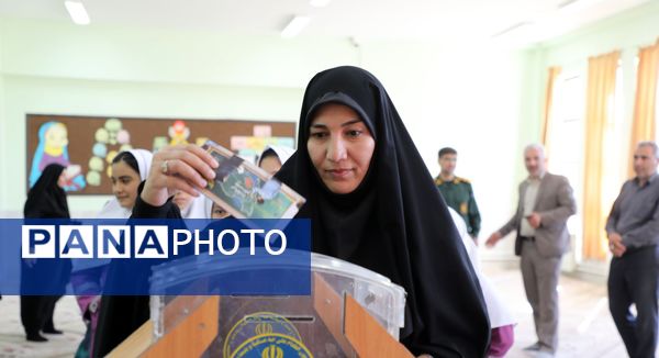 جشن عاطفه‌ها، فرصتی برای مرور درس مهرورزی و همدلی