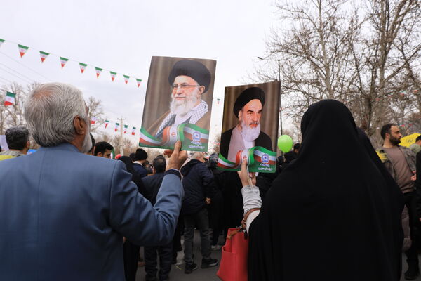 راهپیمایی ۲۲ بهمن در کرج 