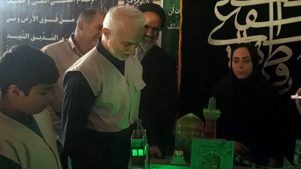 رونمایی از ماکت صحن انقلاب حرم رضوی در محمودآباد