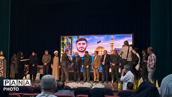 لرستان میزبان آیین پایانی شانزدهمین جشنواره ملی داستان رضوی