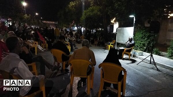 کافه گفتگوی حسینیه امام خمینی در شب صد و شصت و پنجم 