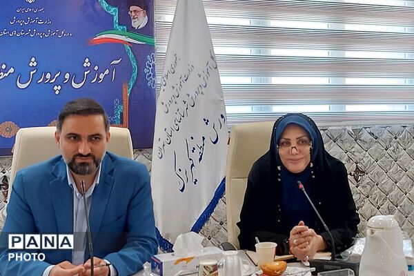 سومین نشست تخصصی راهبران آموزشی- تربیتی معاونت آموزش ابتدایی اداره‌کل آموزش‌وپرورش شهرستانهای تهران در کهریزک 