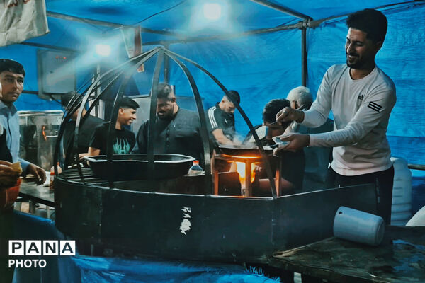 گام‌های عاشقی در عمود ۳۲۷