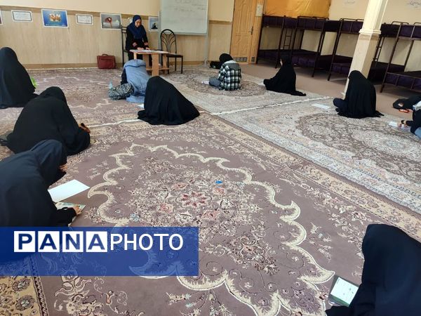 مسابقات قرآن و عترت متوسطه دوم در شهرستان کاشمر 