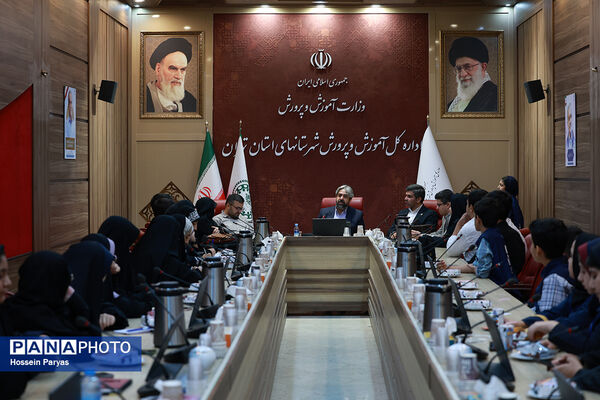 نشست صمیمی خبرنگاران پانا شهرستان‌های استان تهران با مدیرعامل خبرگزاری پانا