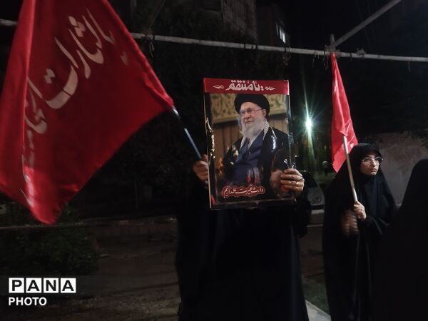 چایخانه و موکب مردمی  شهید سبحانی فر در  میدان آزادی شهرستان نیشابور 