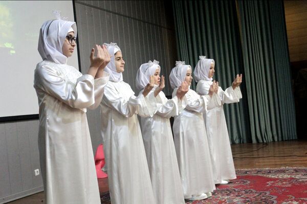 آیین تجلیل از خیرین مدرسه‌ساز