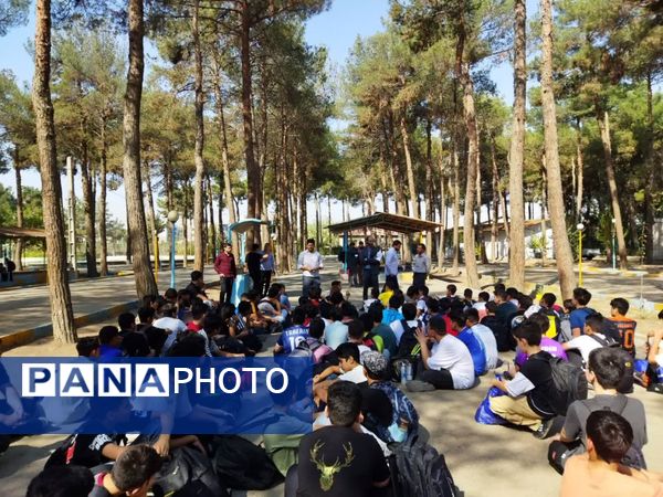 برگزاری اردوهای راهیان پیشرفت دانش‌آموزان ملارد در قالب تربیت بدون توقف