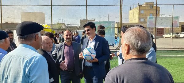 آیین افتتاح زمین چمن مصنوعی ورزشگاه مهر آموزش و پرورش فلاورجان
