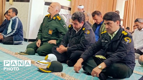 نخستین نماز جمعه ماه مبارک رمضان در شهرستان خلیل‌آباد 