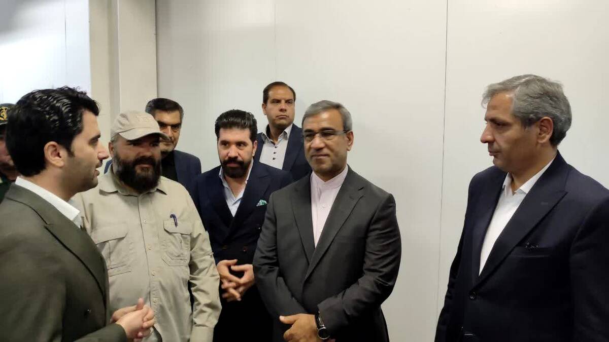 استاندار خراسان رضوی از شرکت عصاره‌گیری پردیس کاشمر بازدید کرد