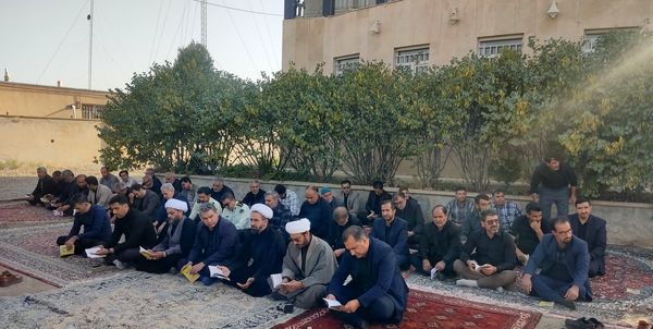 مراسم قرائت زیارت عاشورا در تیتکانلو