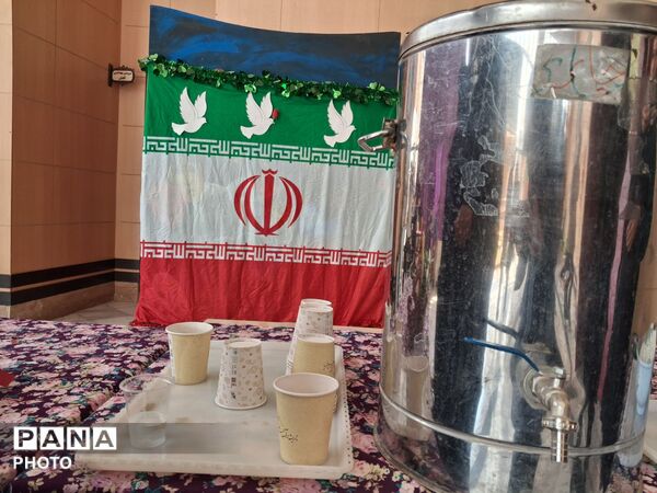 همایش مشاوره انگیزشی و آمادگی برای آزمون های مدارس برتر ویژه دانش آموزان پایه هشتم و نهم دبیرستان وکیلی۱۰