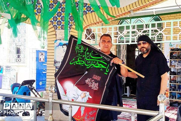 طنین نوای «لبیک یا حسین» در مراسم شیرخوارگان حسینی