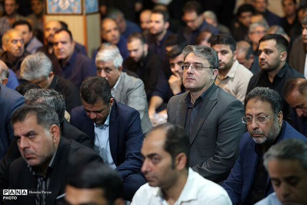 مراسم بزرگداشت رهبر شهید انقلاب و شهدای جنگ تحمیلی
